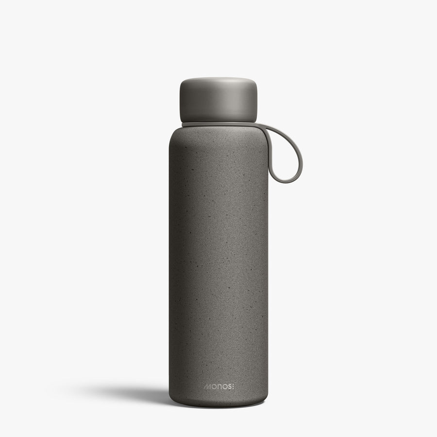 500 mL / Graphite | Front view of 500 mL Kiyo UVC Bottle in Graphite